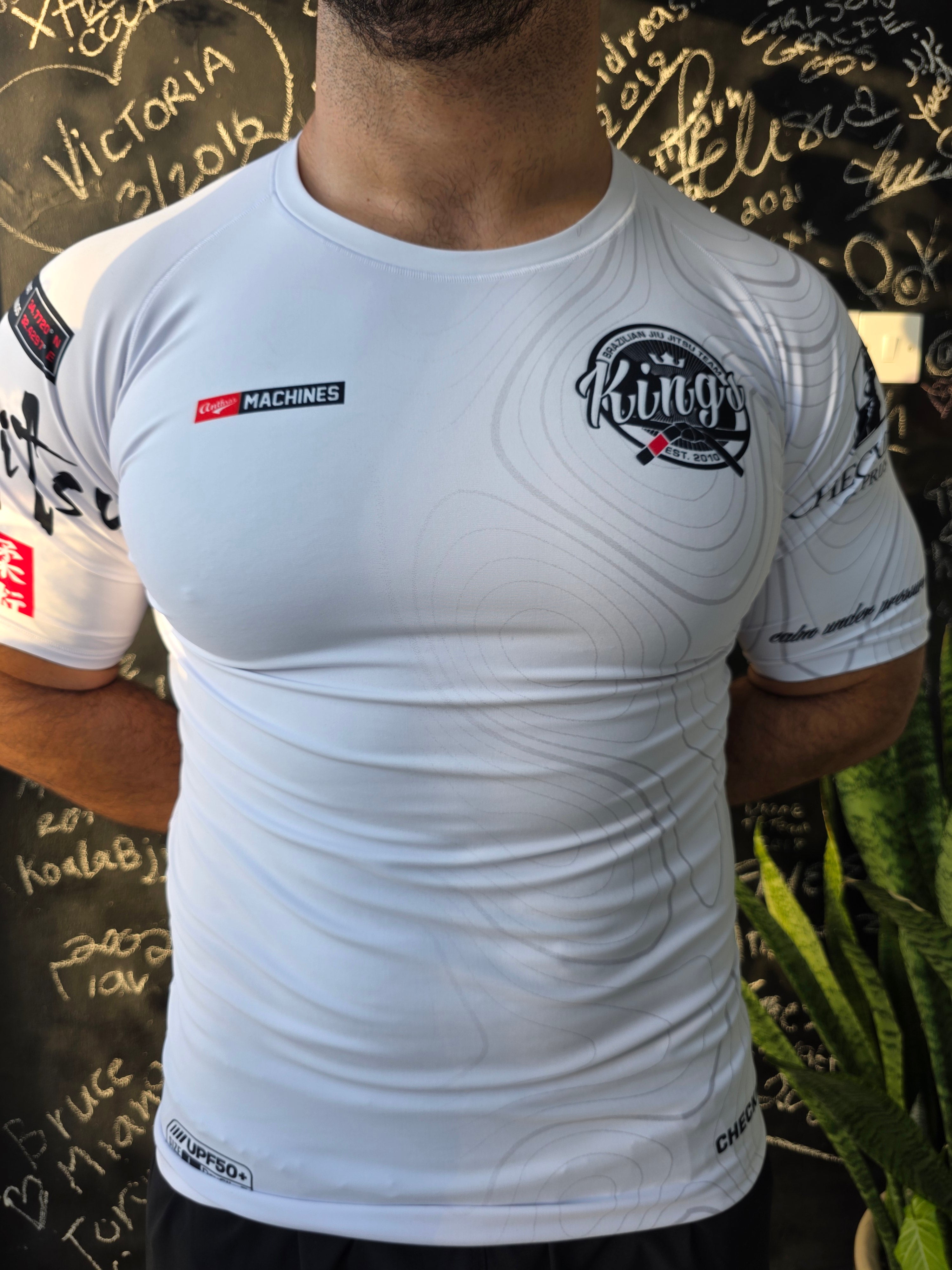 25Contour Rashguard White