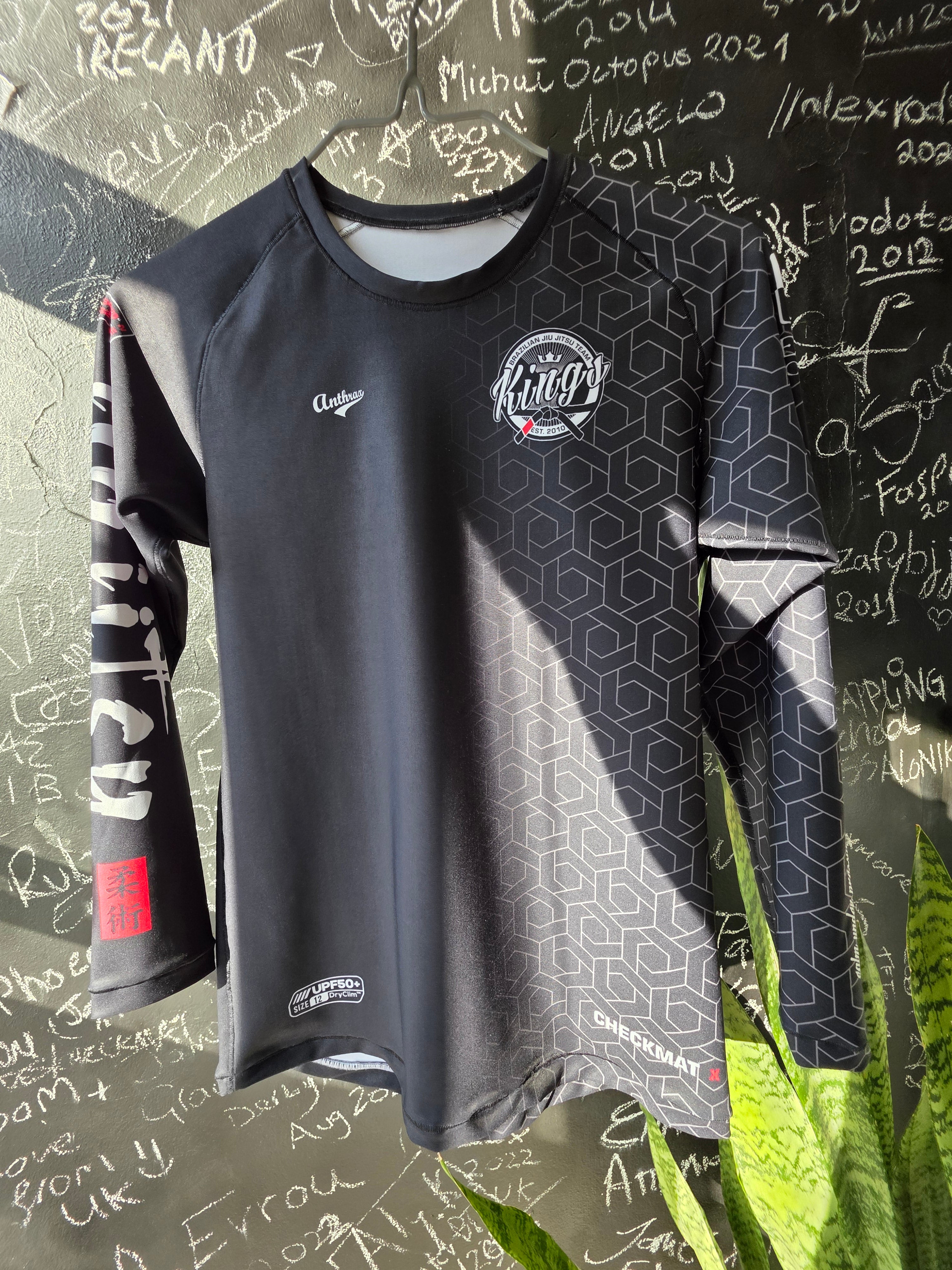 KIDS 24Hexagon Longsleeve Rashguard Black