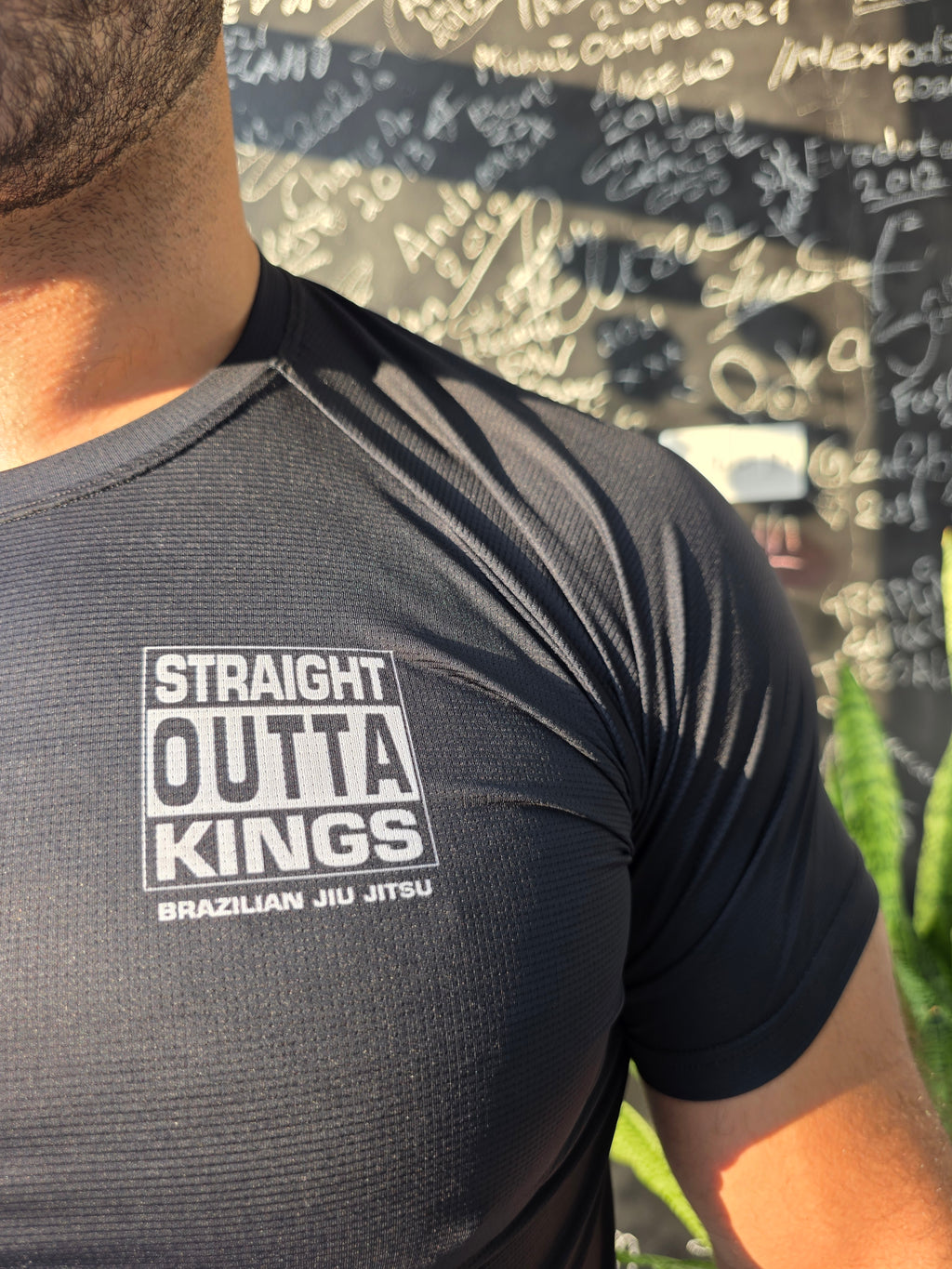 STRAIGHT OUTTA KINGS