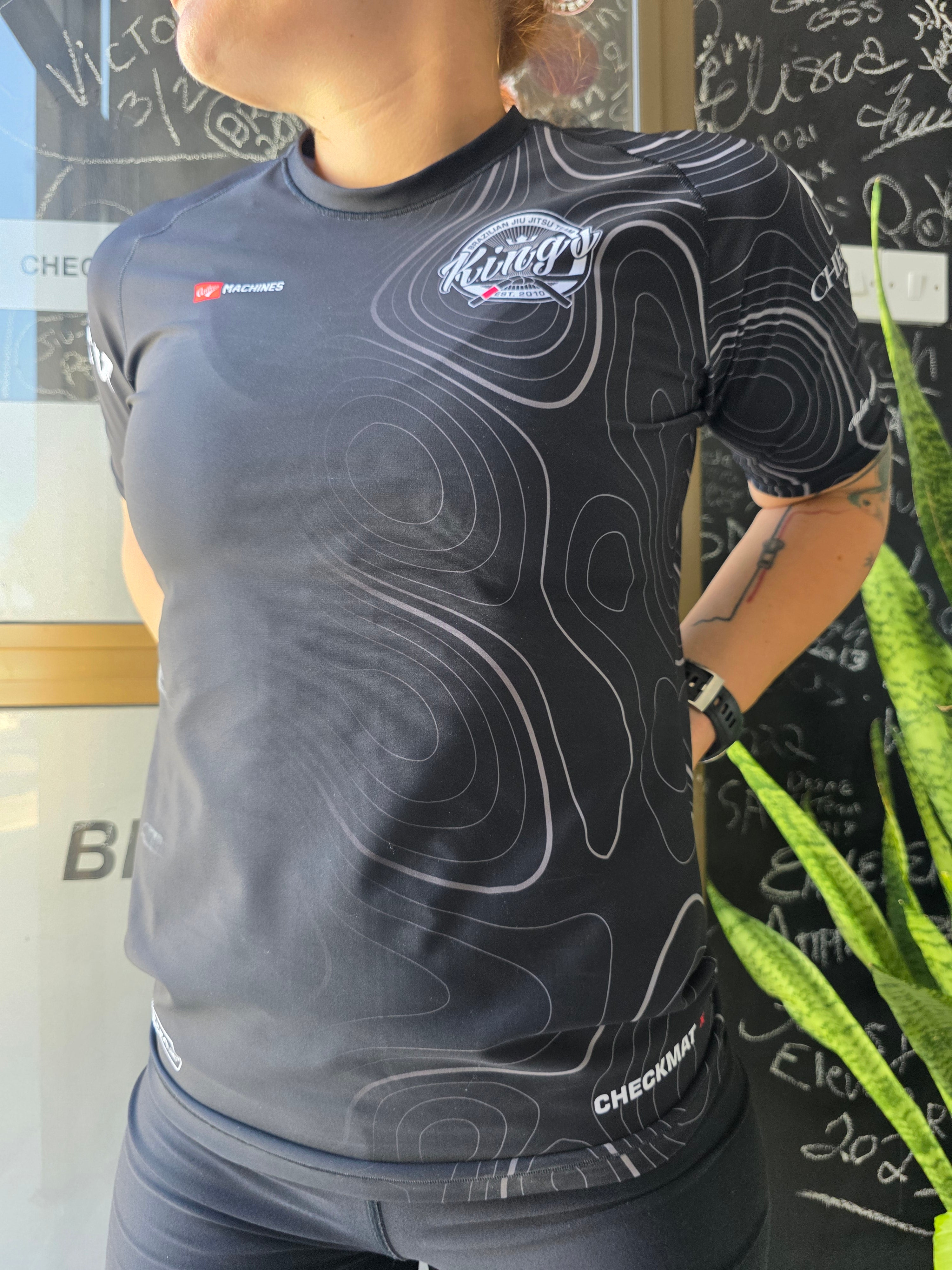 25Contour Rashguard Black